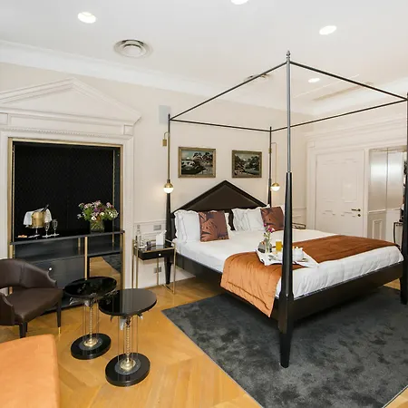 Torre Argentina Relais - Residenze Di Charme Guest house Rome