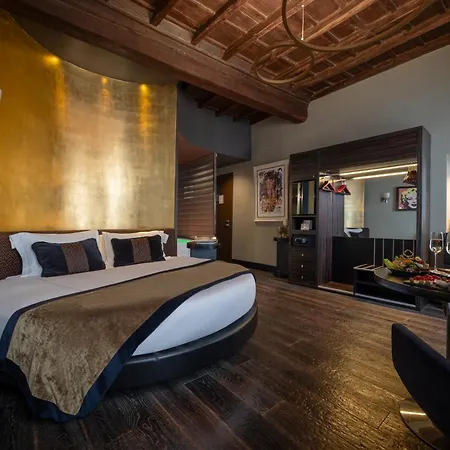 Torre Argentina Relais - Residenze Di Charme Pensión