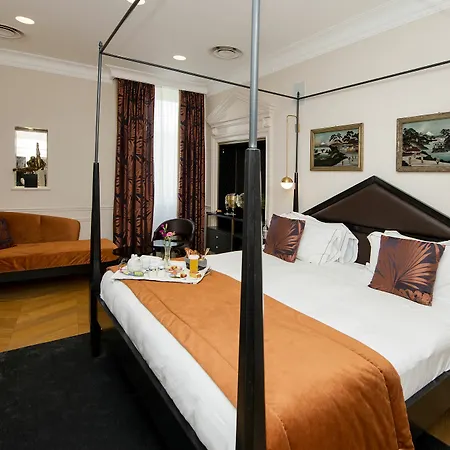 Torre Argentina Relais - Residenze Di Charme Pensión 3*