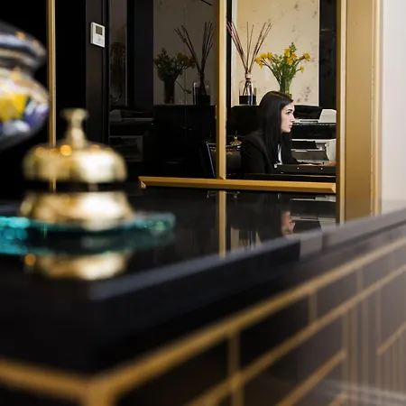 Torre Argentina Relais - Residenze Di Charme Gasthuis