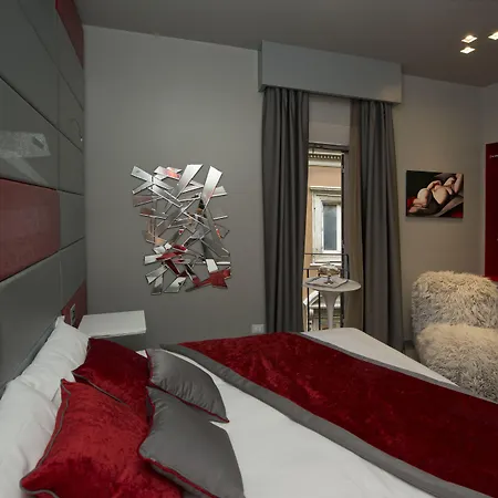 Gasthuis Torre Argentina Relais - Residenze Di Charme 4*