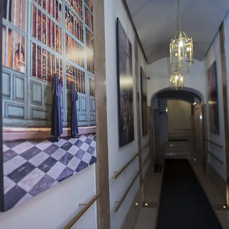 Torre Argentina Relais - Residenze Di Charme Rome