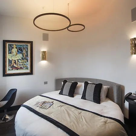 Torre Argentina Relais - Residenze Di Charme Affittacamere 3*